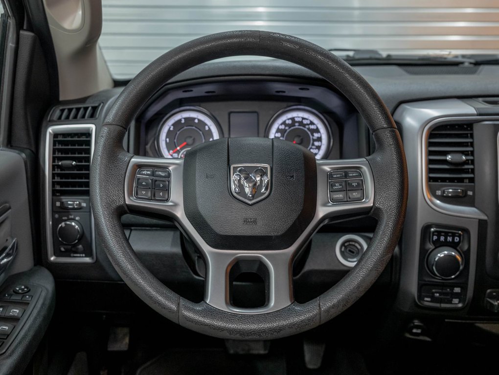 2022 Ram 1500 Classic in St-Jérôme, Quebec - 12 - w1024h768px