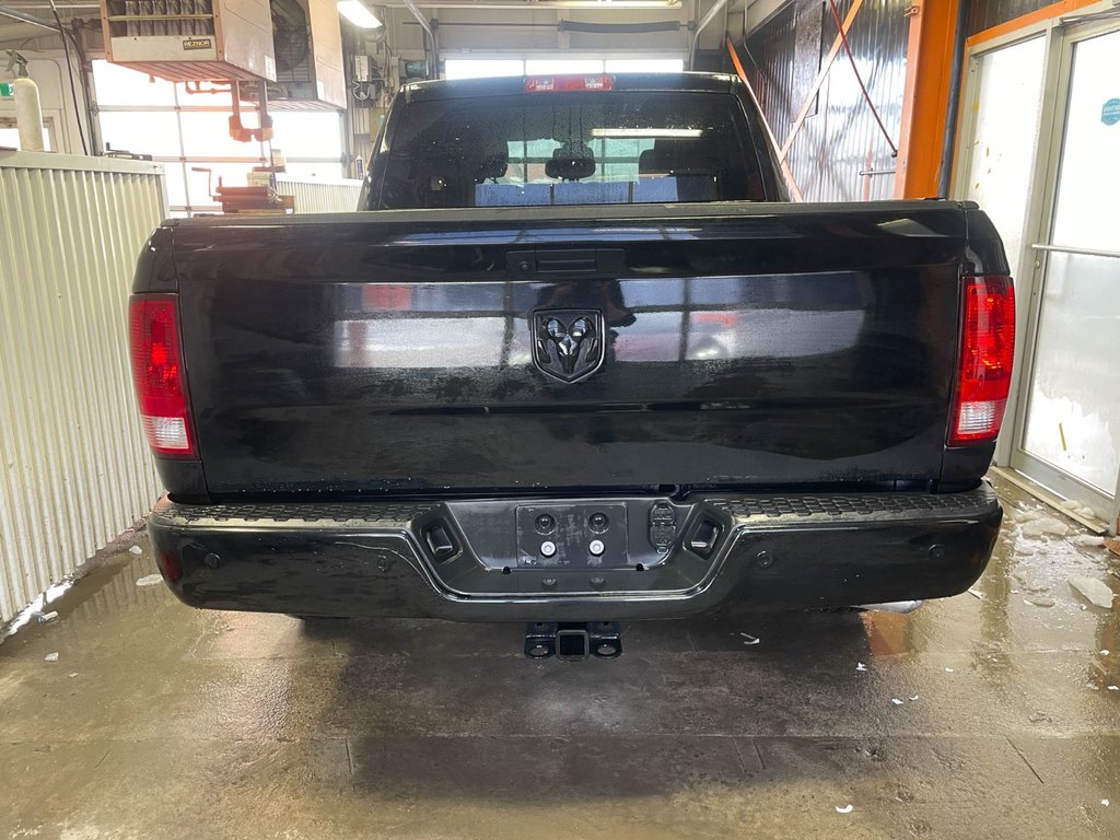 2022 Ram 1500 Classic in St-Jérôme, Quebec - 8 - w1024h768px