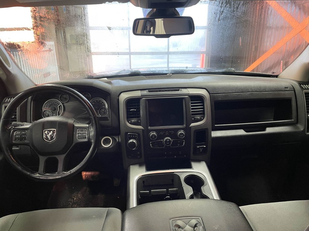 2022 Ram 1500 Classic in St-Jérôme, Quebec - 10 - w1024h768px