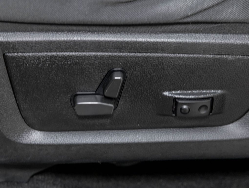 Ram 1500 Classic  2022 à St-Jérôme, Québec - 23 - w1024h768px