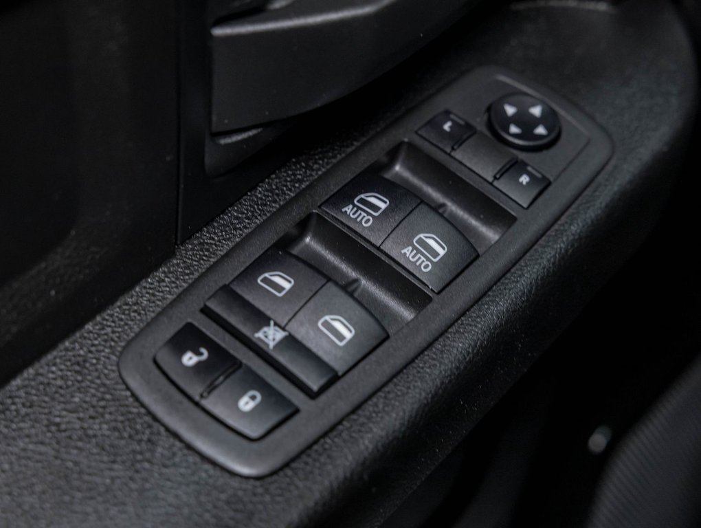 Ram 1500 Classic  2022 à St-Jérôme, Québec - 24 - w1024h768px