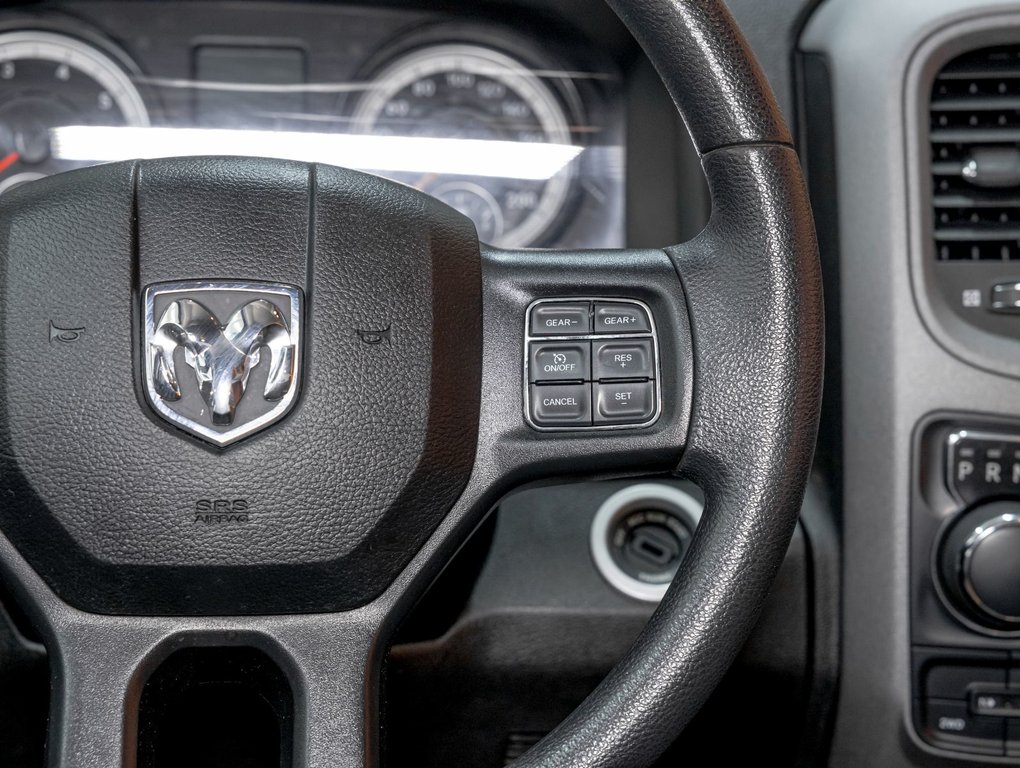2022 Ram 1500 Classic in St-Jérôme, Quebec - 15 - w1024h768px