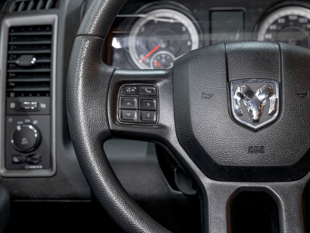 2022 Ram 1500 Classic in St-Jérôme, Quebec - 14 - w1024h768px