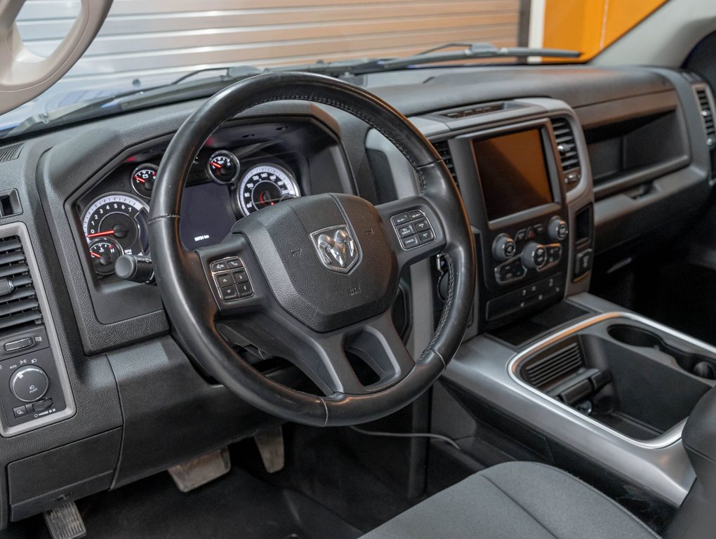 Ram 1500 Classic  2023 à St-Jérôme, Québec - 2 - w1024h768px