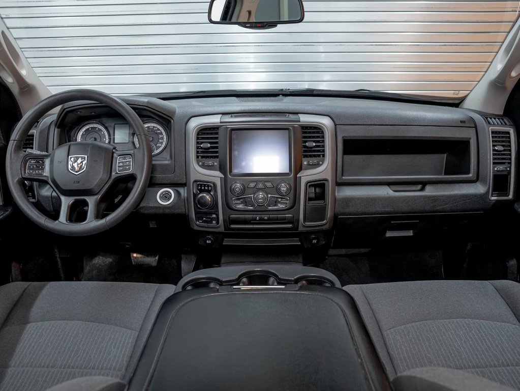 Ram 1500 Classic  2023 à St-Jérôme, Québec - 11 - w1024h768px