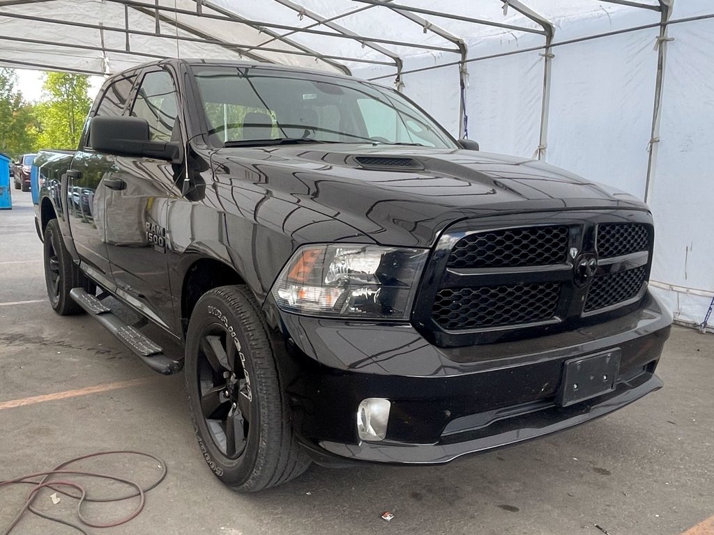 2023 Ram 1500 Classic in St-Jérôme, Quebec - 9 - w1024h768px