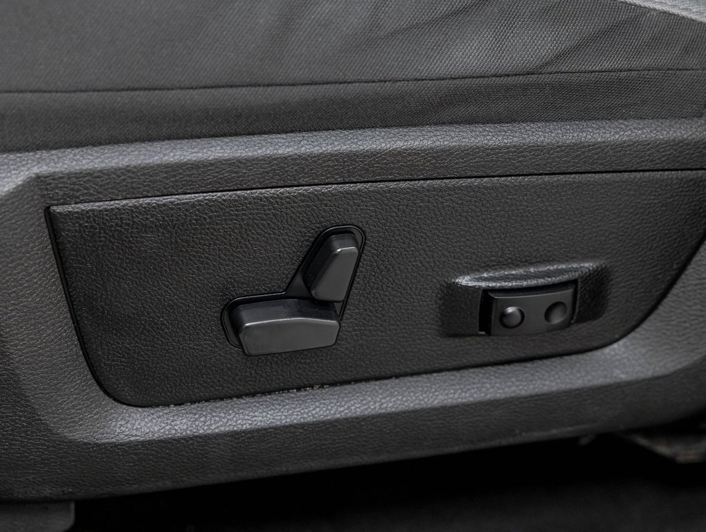 Ram 1500 Classic  2023 à St-Jérôme, Québec - 23 - w1024h768px