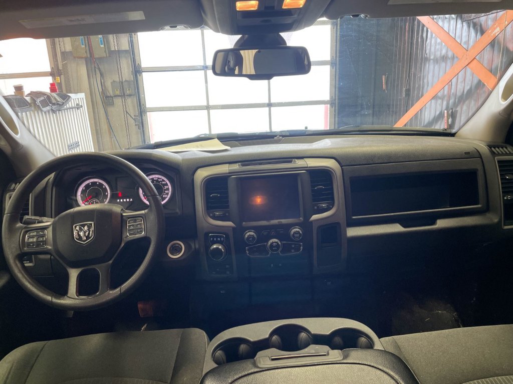 2023 Ram 1500 Classic in St-Jérôme, Quebec - 10 - w1024h768px