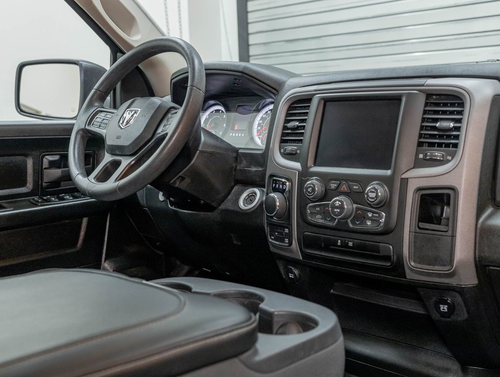 2023 Ram 1500 Classic in St-Jérôme, Quebec - 20 - w1024h768px