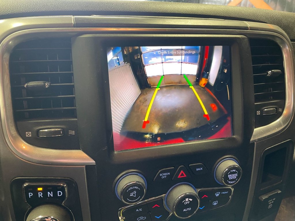 2023 Ram 1500 Classic in St-Jérôme, Quebec - 13 - w1024h768px