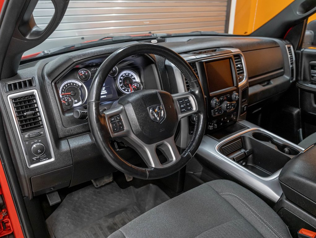 Ram 1500 Classic  2023 à St-Jérôme, Québec - 2 - w1024h768px