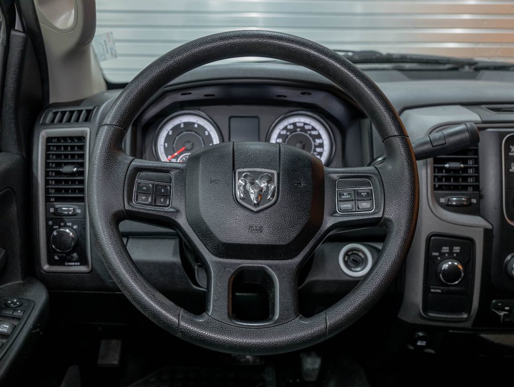 2017 Ram 1500 in St-Jérôme, Quebec - 12 - w1024h768px