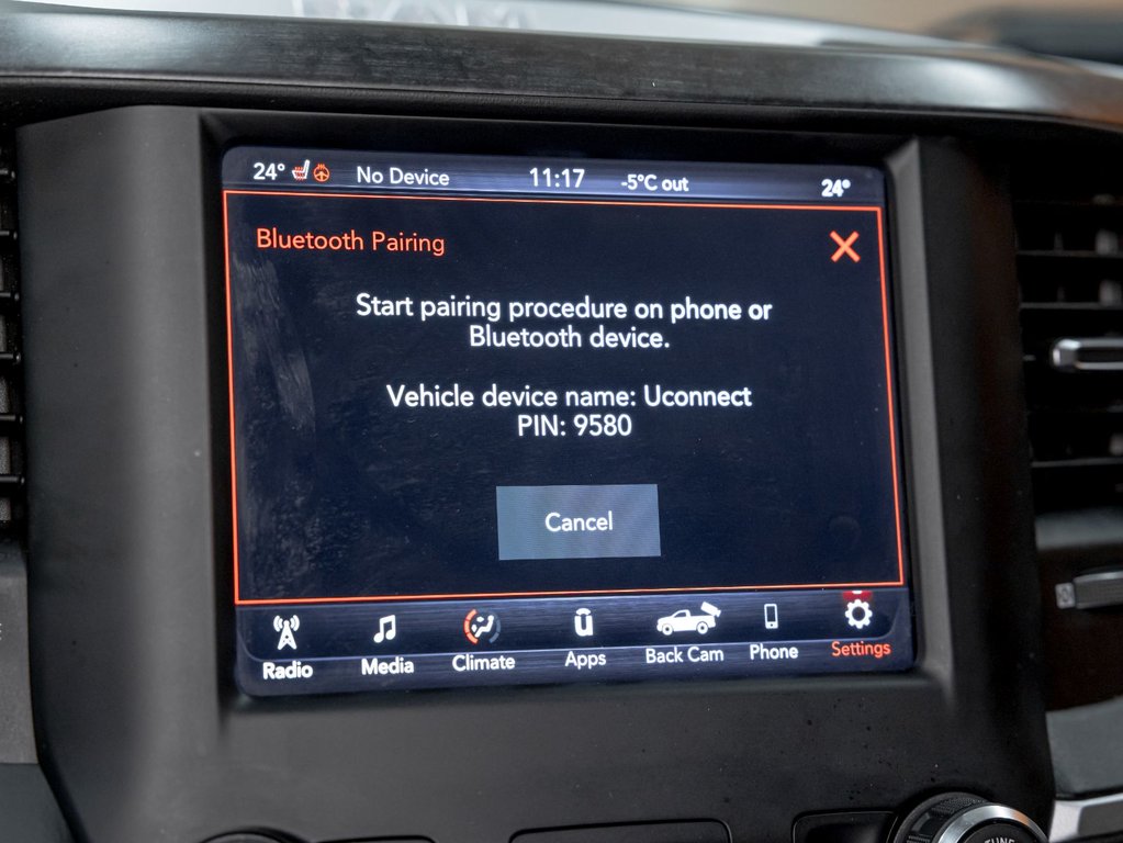 Ram 1500  2021 à St-Jérôme, Québec - 16 - w1024h768px