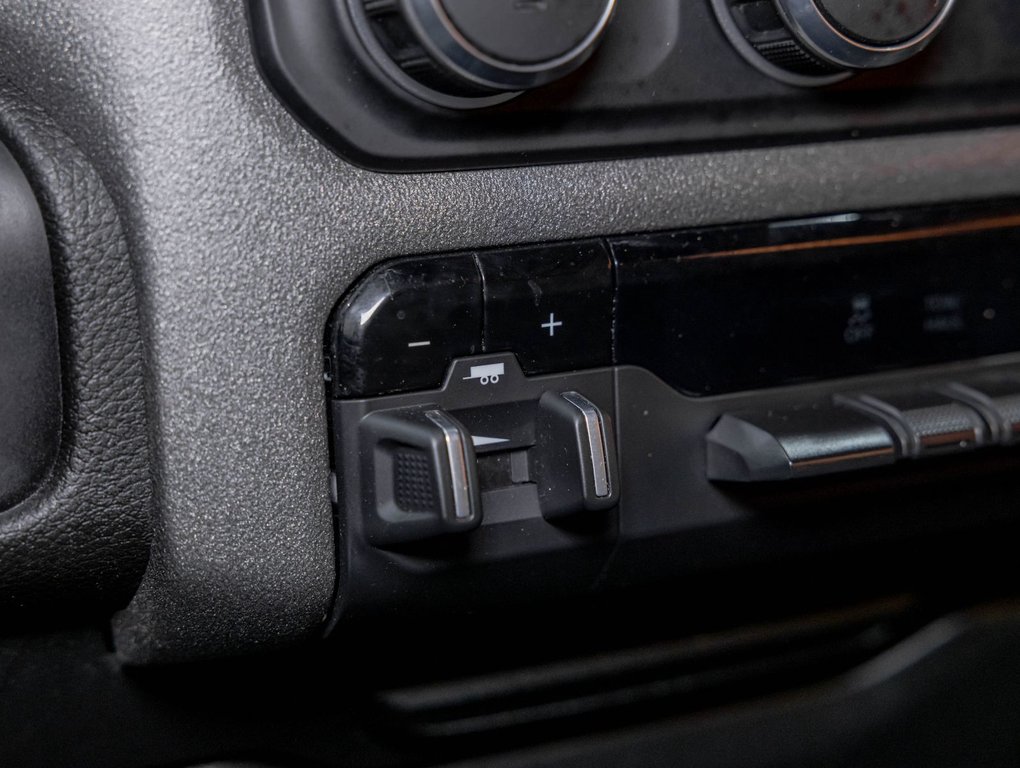 2022 Ram 1500 in St-Jérôme, Quebec - 22 - w1024h768px