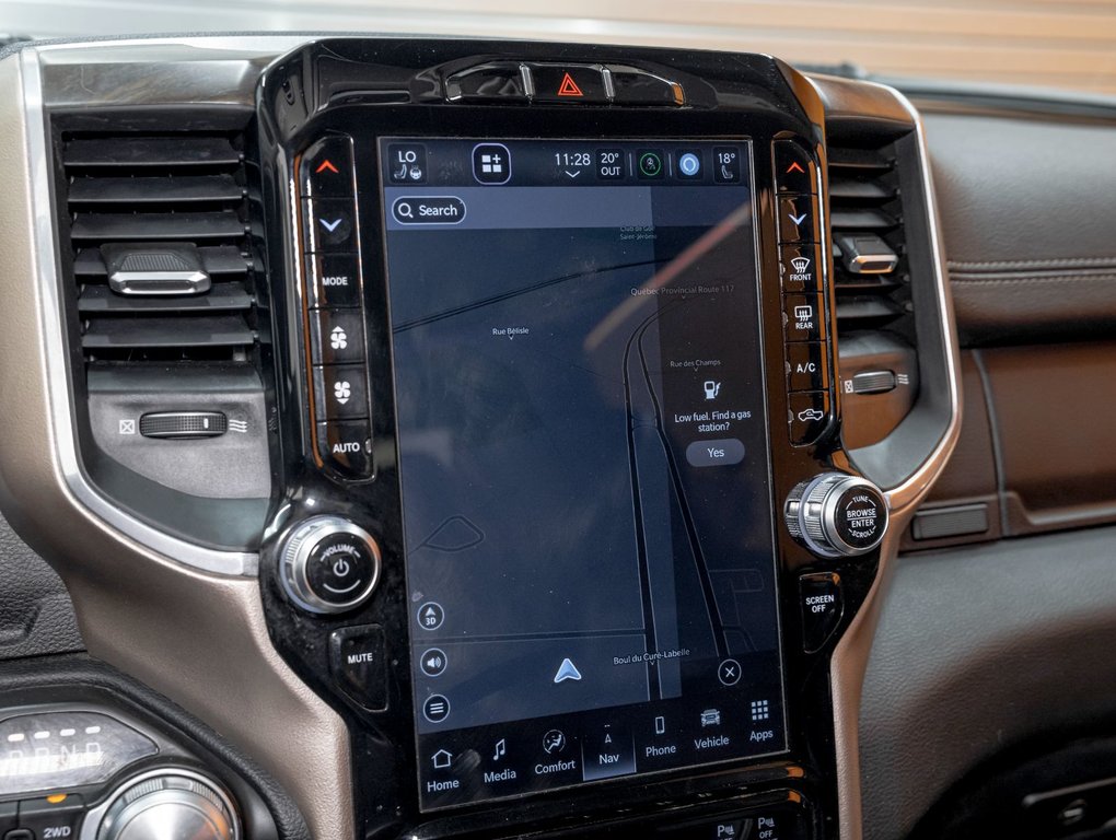 2022 Ram 1500 in St-Jérôme, Quebec - 17 - w1024h768px