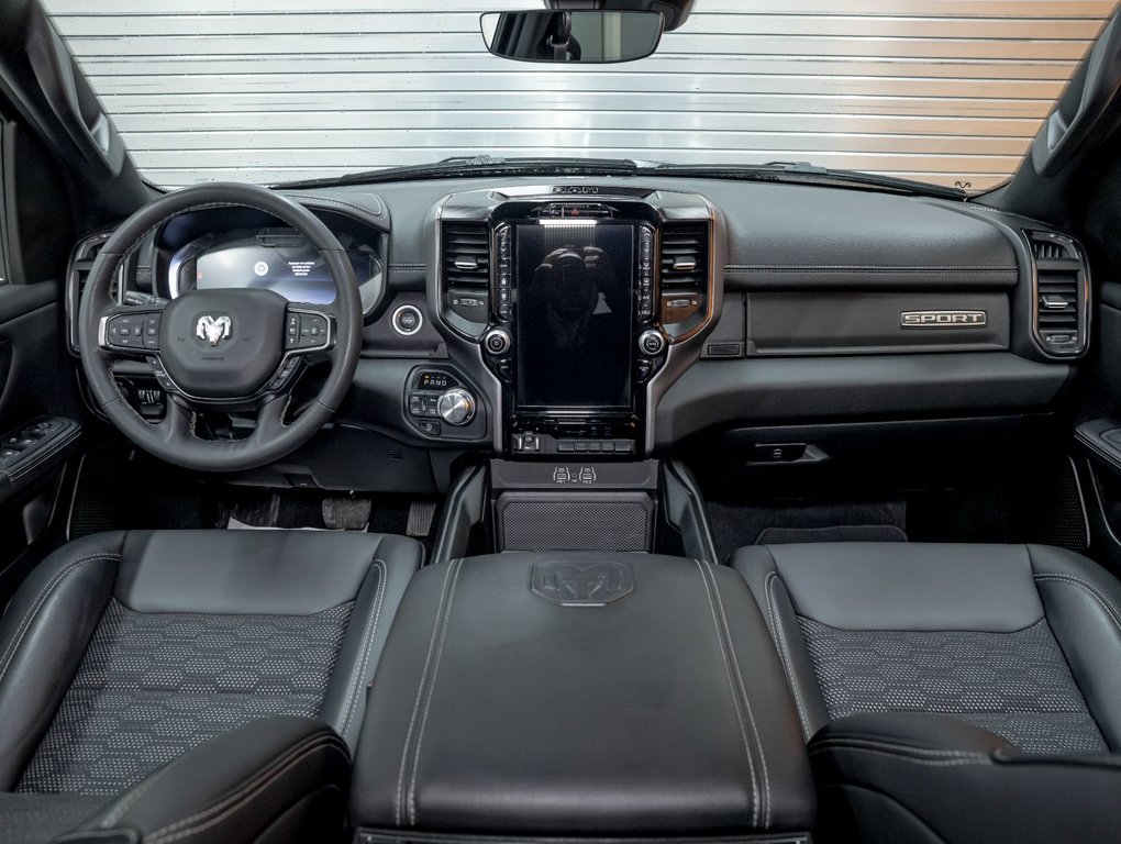 2025 Ram 1500 in St-Jérôme, Quebec - 11 - w1024h768px