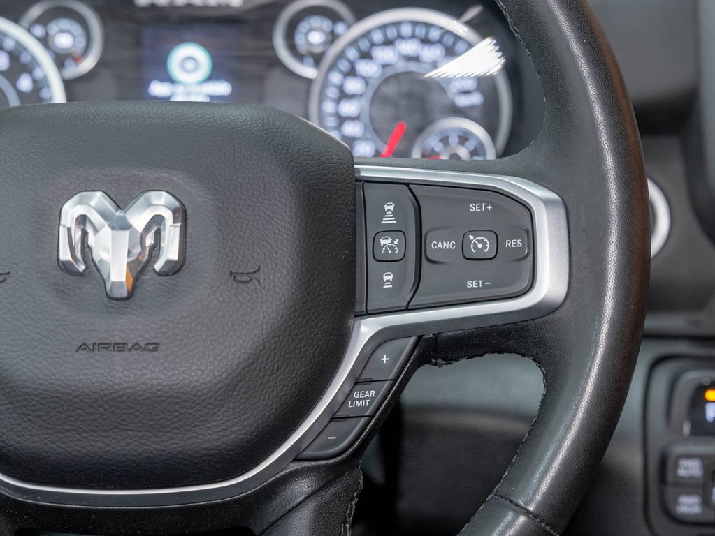 2025 Ram 1500 in St-Jérôme, Quebec - 15 - w1024h768px