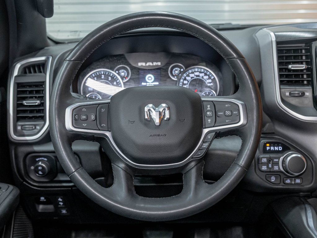 2025 Ram 1500 in St-Jérôme, Quebec - 12 - w1024h768px