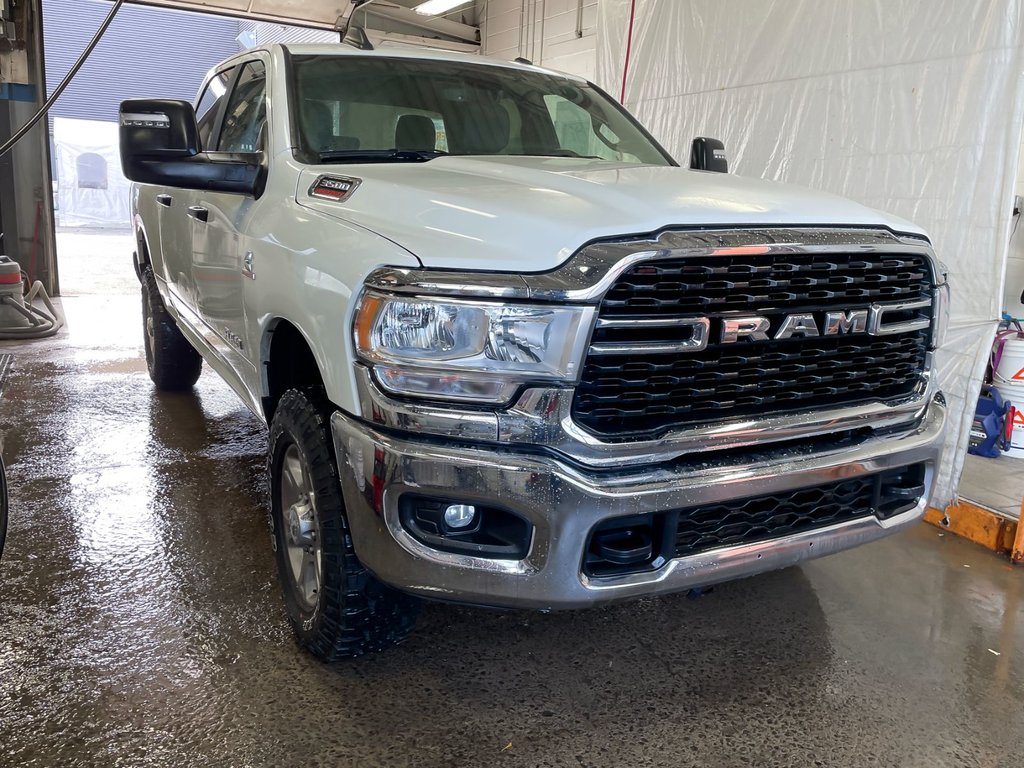 2024 Ram 3500 in St-Jérôme, Quebec - 9 - w1024h768px