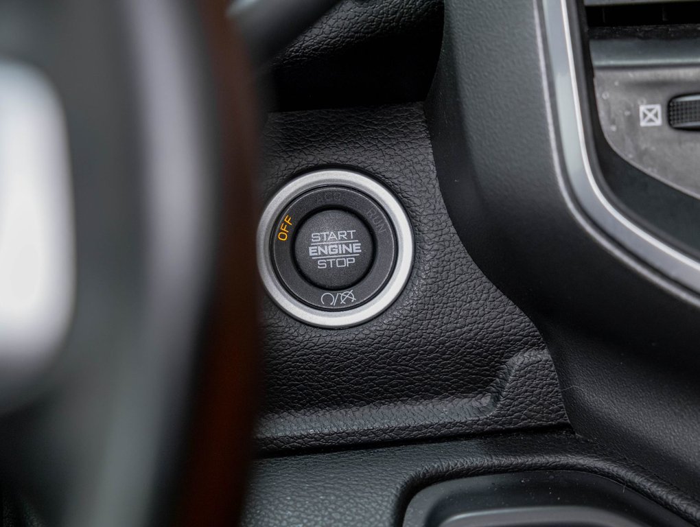 2024 Ram 3500 in St-Jérôme, Quebec - 28 - w1024h768px