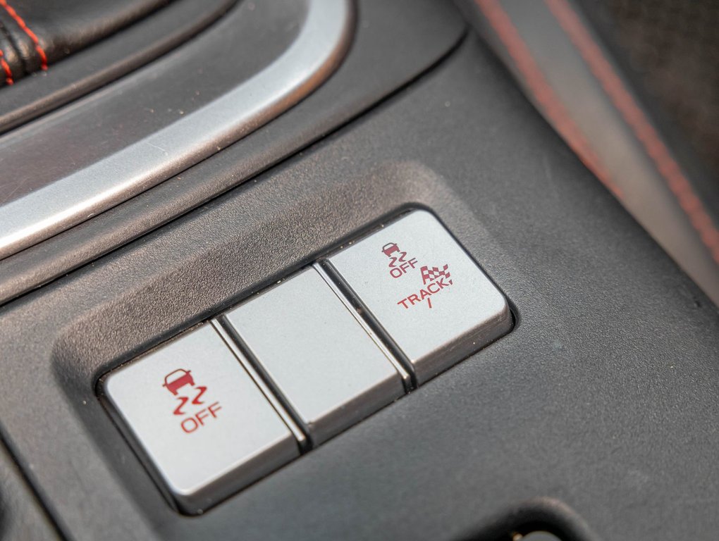 2022 Subaru BRZ in St-Jérôme, Quebec - 22 - w1024h768px