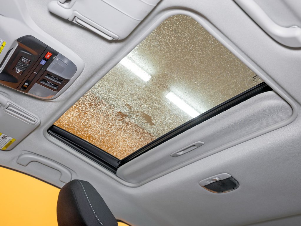 Subaru Impreza  2022 à St-Jérôme, Québec - 4 - w1024h768px