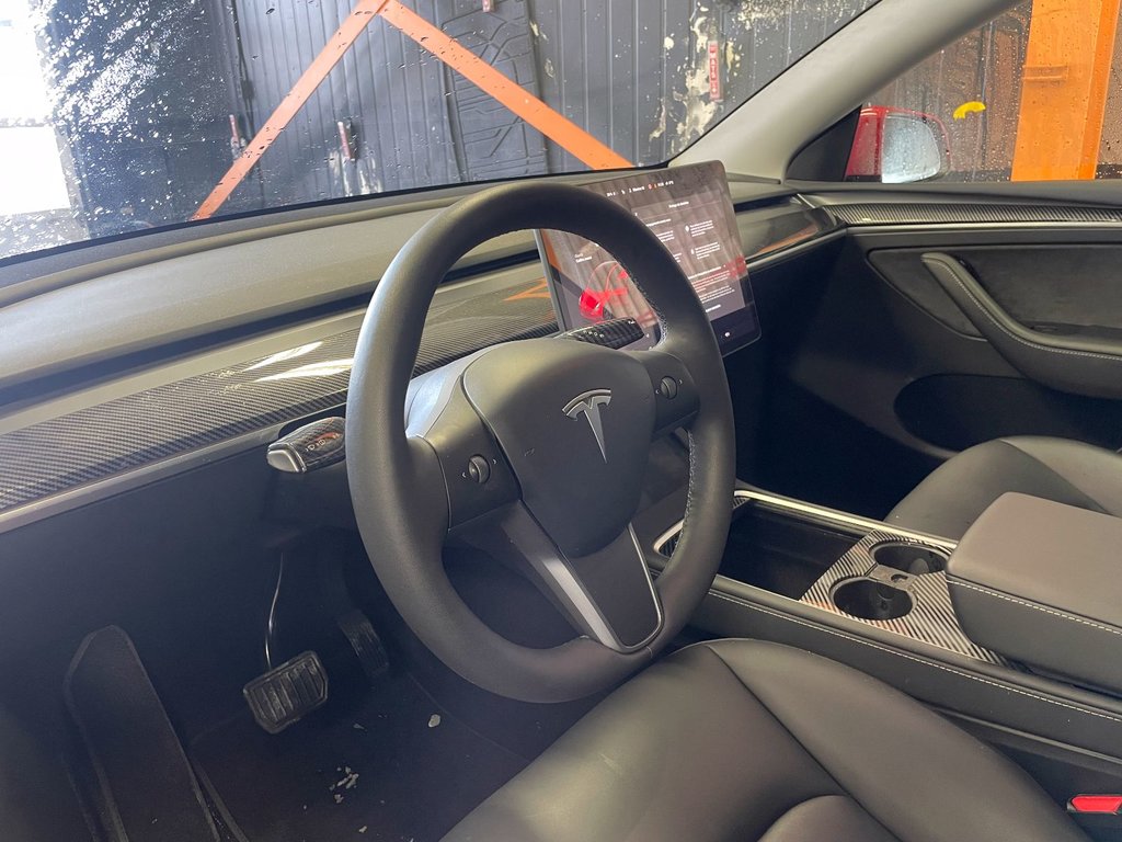 2023 Tesla Model Y in St-Jérôme, Quebec - 5 - w1024h768px