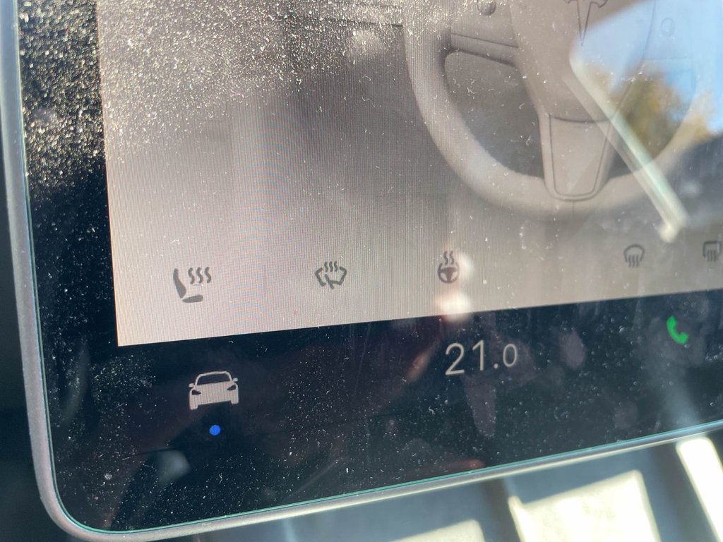 2023 Tesla Model Y in St-Jérôme, Quebec - 14 - w1024h768px