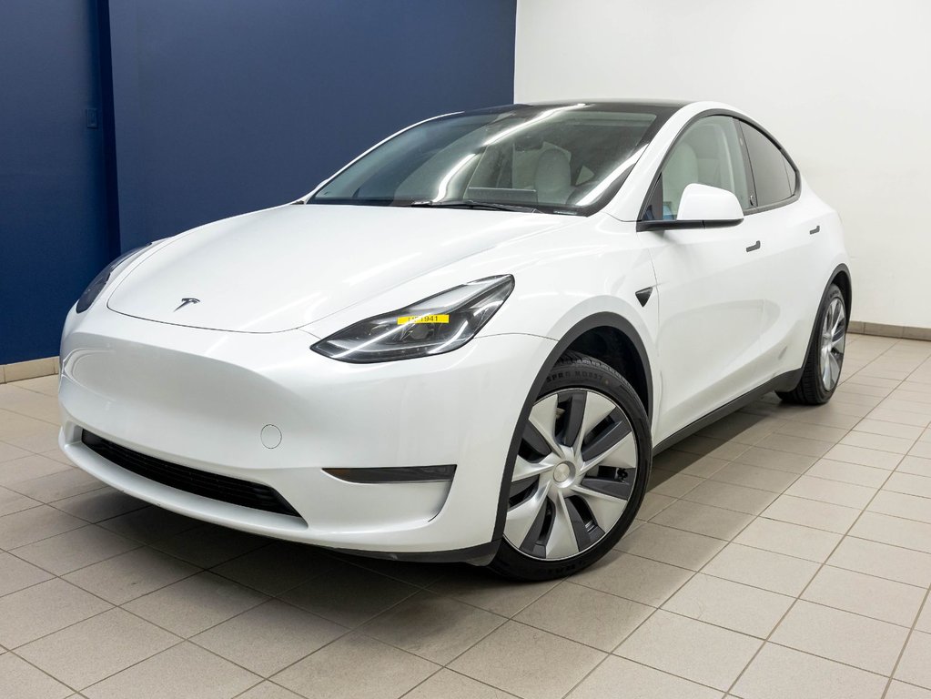 2024 Tesla Model Y in St-Jérôme, Quebec - 1 - w1024h768px