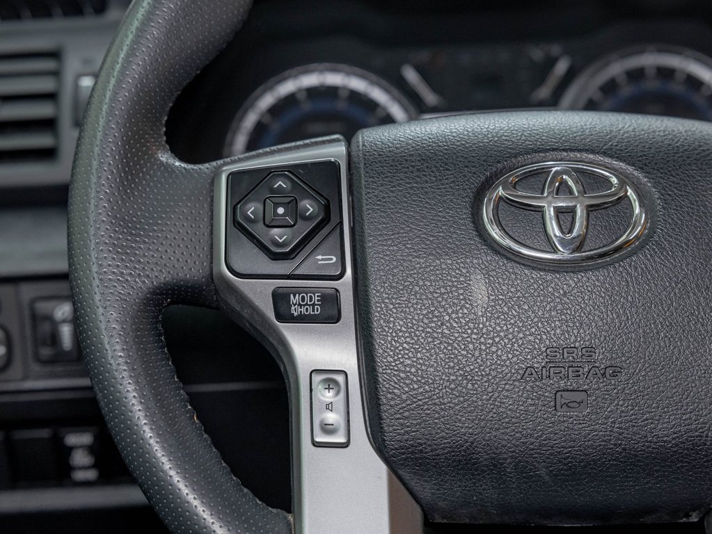 Toyota 4Runner  2019 à St-Jérôme, Québec - 15 - w1024h768px