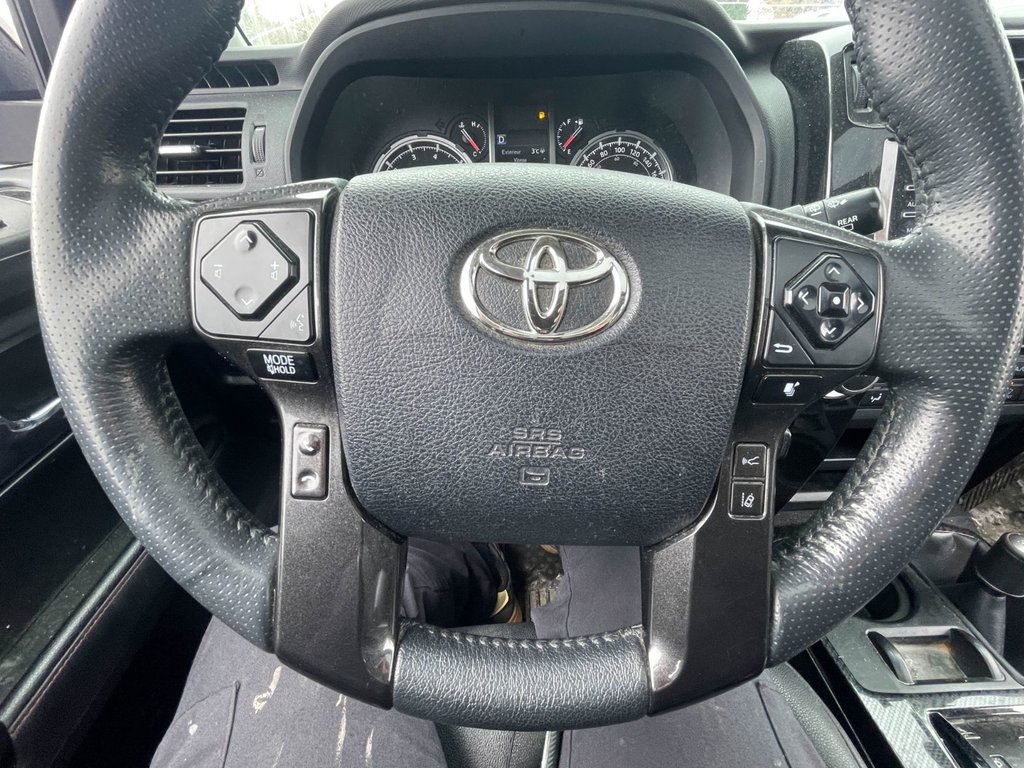 2022 Toyota 4Runner in St-Jérôme, Quebec - 17 - w1024h768px