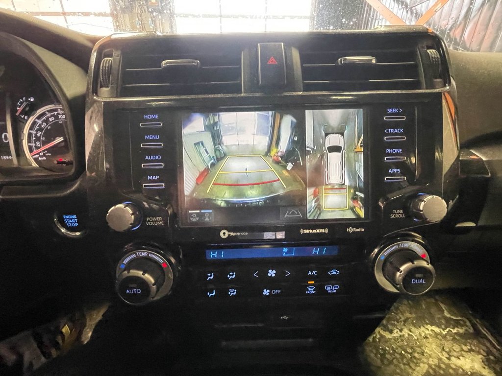 2022 Toyota 4Runner in St-Jérôme, Quebec - 16 - w1024h768px