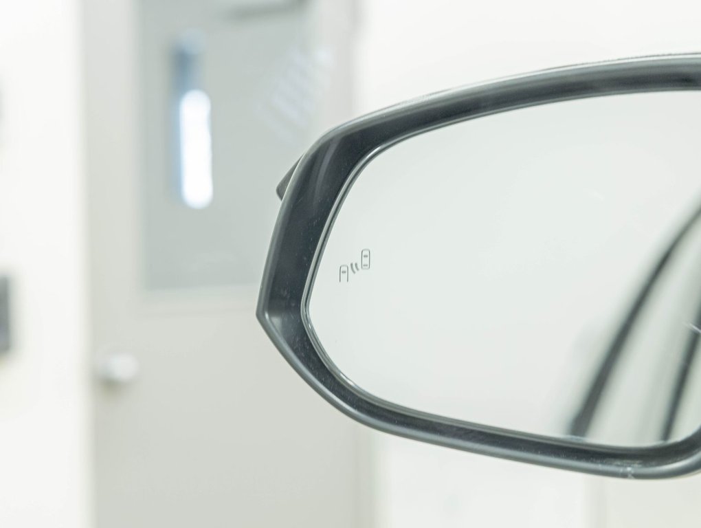 2022 Toyota 4Runner in St-Jérôme, Quebec - 34 - w1024h768px