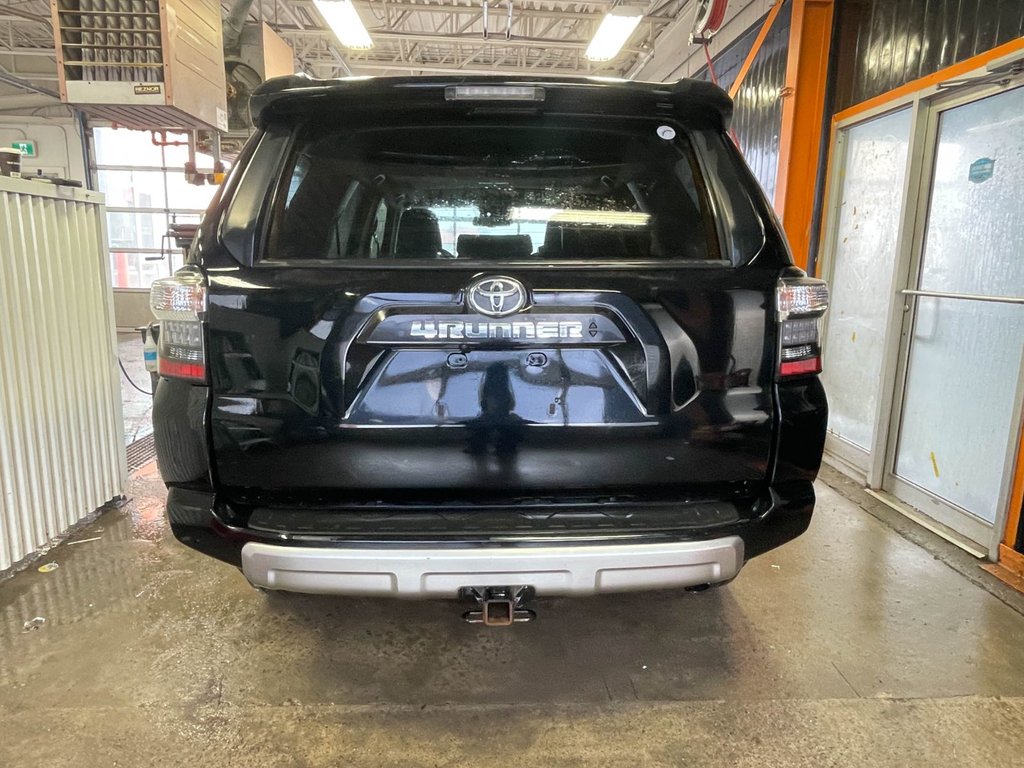 2022 Toyota 4Runner in St-Jérôme, Quebec - 9 - w1024h768px