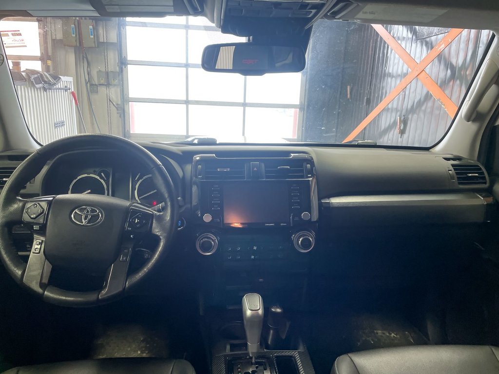 Toyota 4Runner  2023 à St-Jérôme, Québec - 13 - w1024h768px