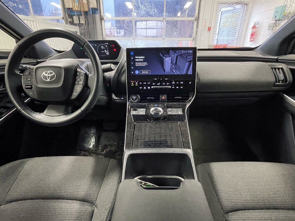 Toyota bZ4X  2023 à St-Jérôme, Québec - 10 - w1024h768px