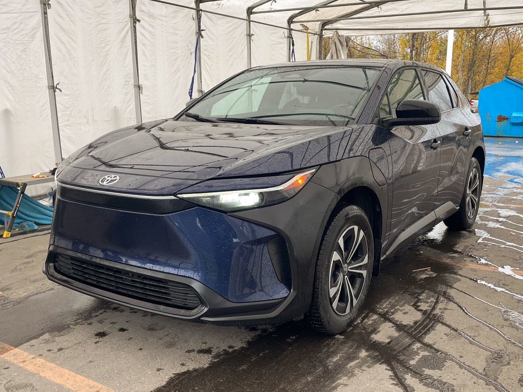 Toyota bZ4X  2023 à St-Jérôme, Québec - 1 - w1024h768px