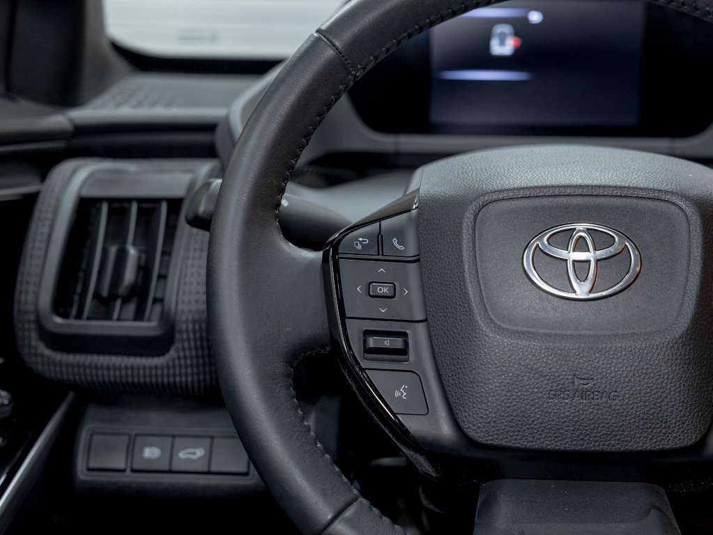 Toyota BZ4X  2024 à St-Jérôme, Québec - 15 - w1024h768px