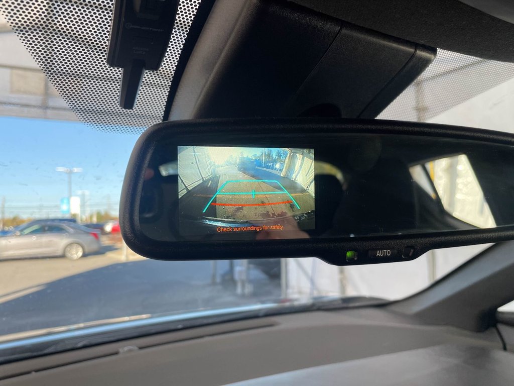 2018 Toyota C-HR in St-Jérôme, Quebec - 13 - w1024h768px