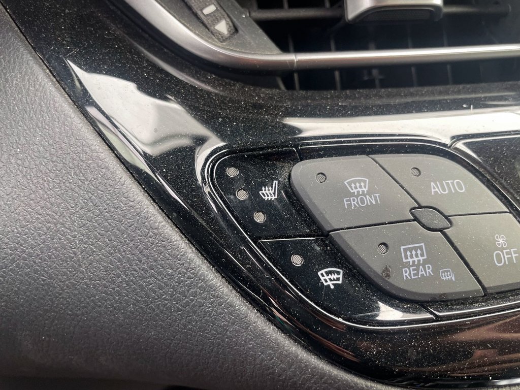 Toyota C-HR  2019 à St-Jérôme, Québec - 12 - w1024h768px