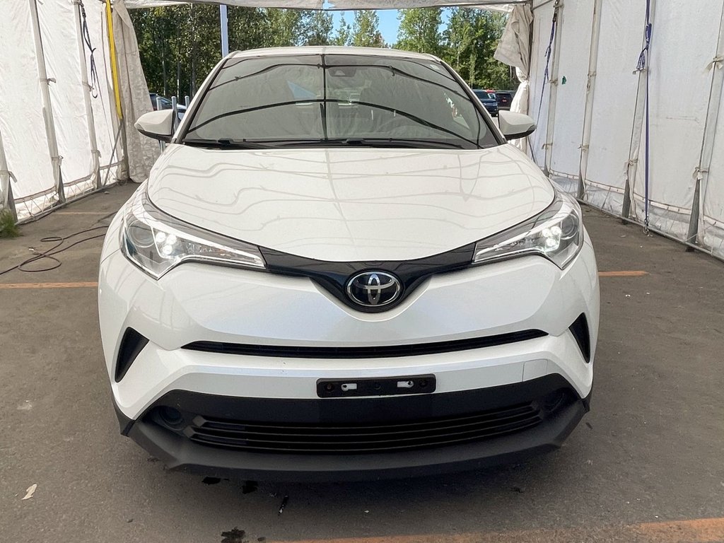 Toyota C-HR  2019 à St-Jérôme, Québec - 4 - w1024h768px
