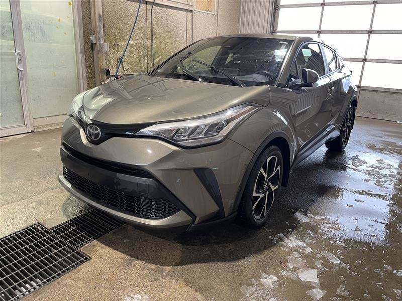 2021 Toyota C-HR in St-Jérôme, Quebec - 1 - w1024h768px