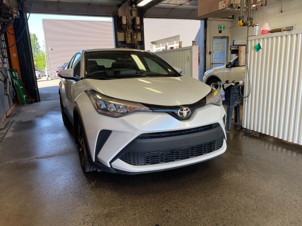 Toyota C-HR  2022 à St-Jérôme, Québec - 9 - w1024h768px