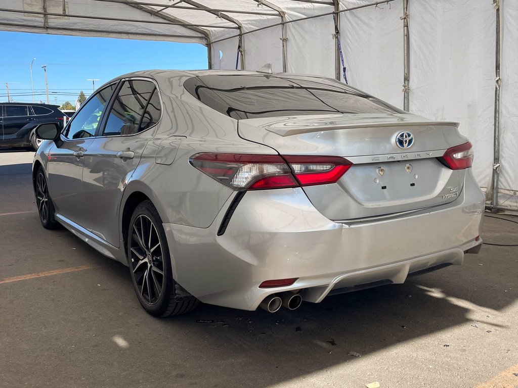 Toyota Camry Hybrid  2022 à St-Jérôme, Québec - 6 - w1024h768px