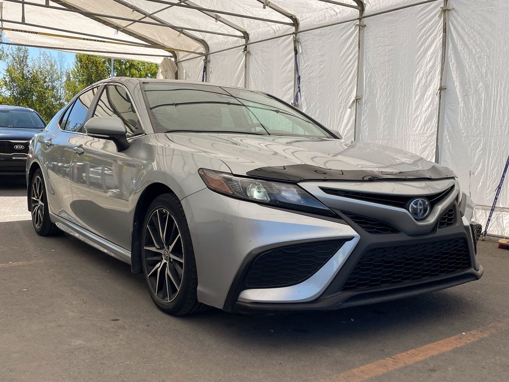 Toyota Camry Hybrid  2022 à St-Jérôme, Québec - 10 - w1024h768px