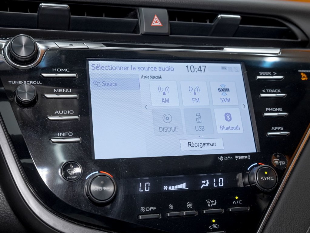 2018 Toyota Camry in St-Jérôme, Quebec - 14 - w1024h768px