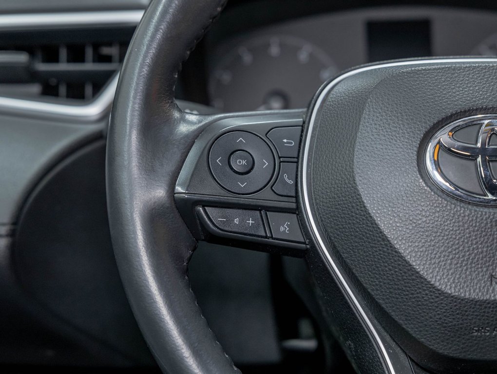 2024 Toyota Corolla Cross in St-Jérôme, Quebec - 14 - w1024h768px