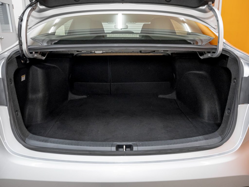 Toyota Corolla  2020 à St-Jérôme, Québec - 27 - w1024h768px