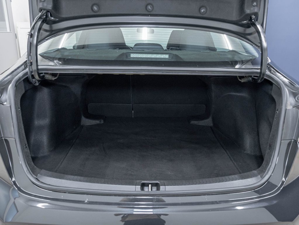 Toyota Corolla  2020 à St-Jérôme, Québec - 27 - w1024h768px