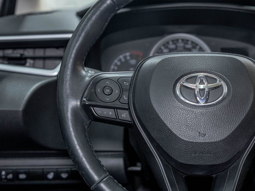 2021 Toyota Corolla in St-Jérôme, Quebec - 15 - w1024h768px